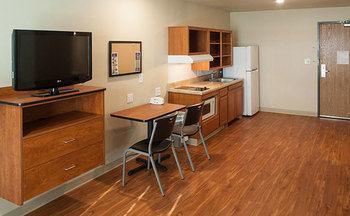 Woodspring St Louis Hotel 2*